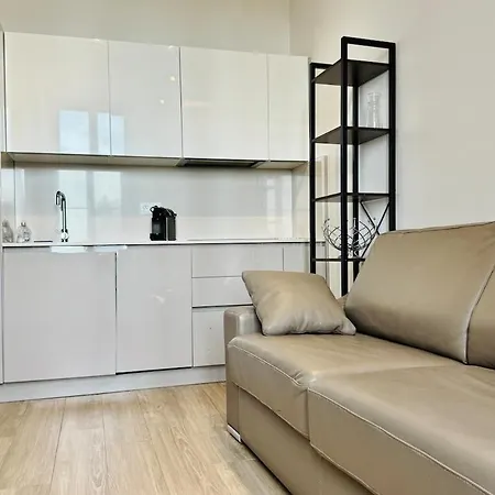 Cozy Croisette Retreat